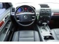 Volkswagen Touareg V6 Black photo #18