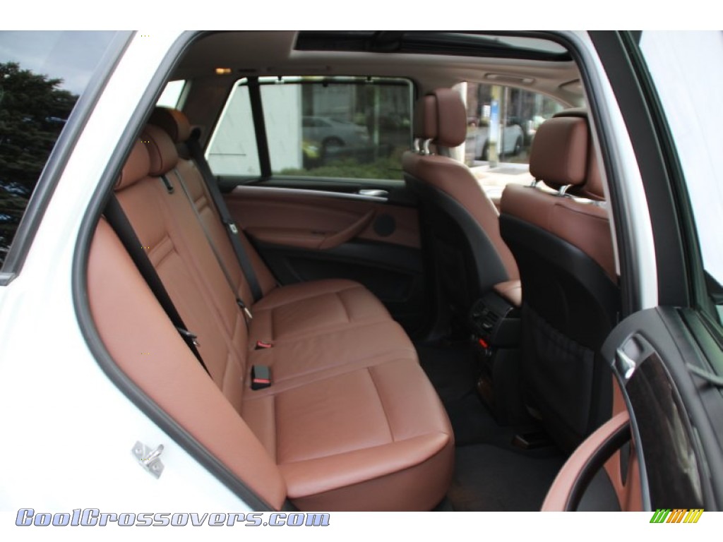 2012 X5 xDrive35i Premium - Alpine White / Cinnamon Brown photo #26