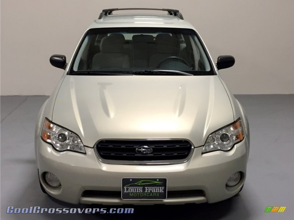 2006 Outback 2.5i Wagon - Champagne Gold Opalescent / Taupe photo #7
