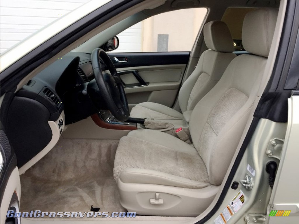 2006 Outback 2.5i Wagon - Champagne Gold Opalescent / Taupe photo #12