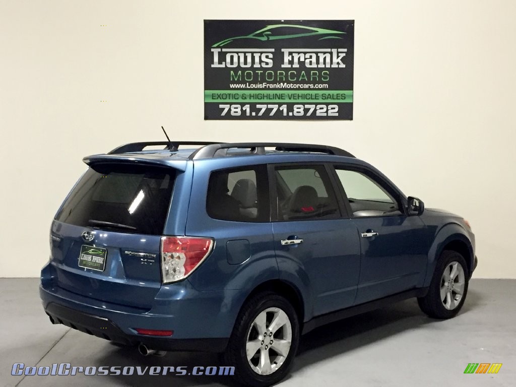 2009 Forester 2.5 XT Limited - Newport Blue Pearl / Platinum photo #19