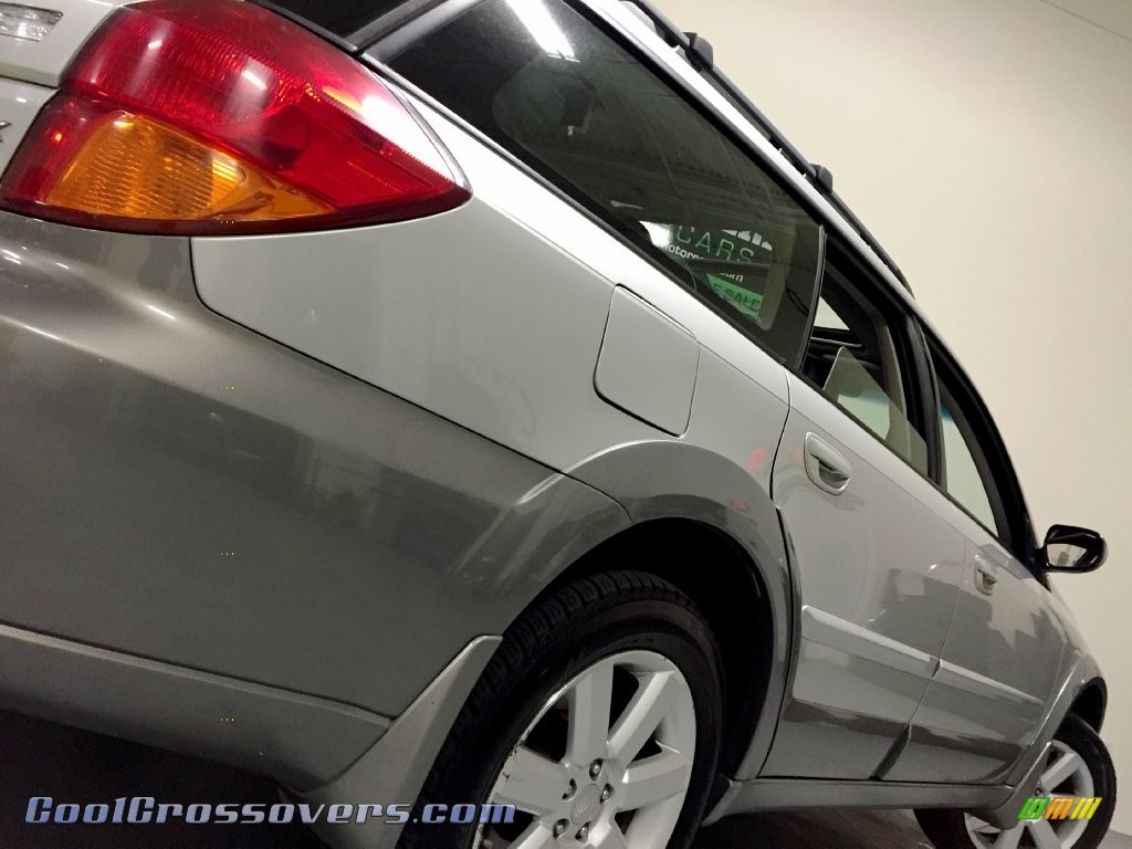 2007 Outback 2.5i Limited Wagon - Brilliant Silver Metallic / Charcoal Leather photo #14