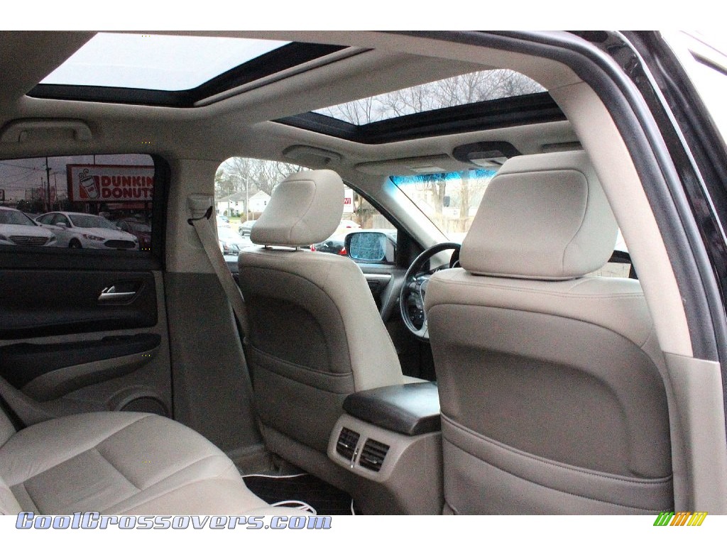 2011 ZDX Technology SH-AWD - Crystal Black Pearl / Taupe photo #40