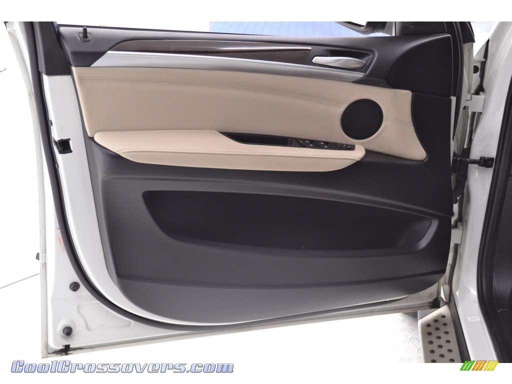 2013 X5 xDrive 35i Premium - Alpine White / Oyster photo #18