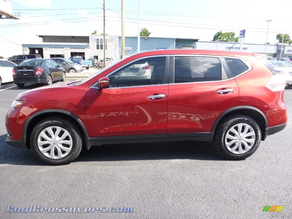 2015 Rogue S AWD - Cayenne Red / Charcoal photo #7