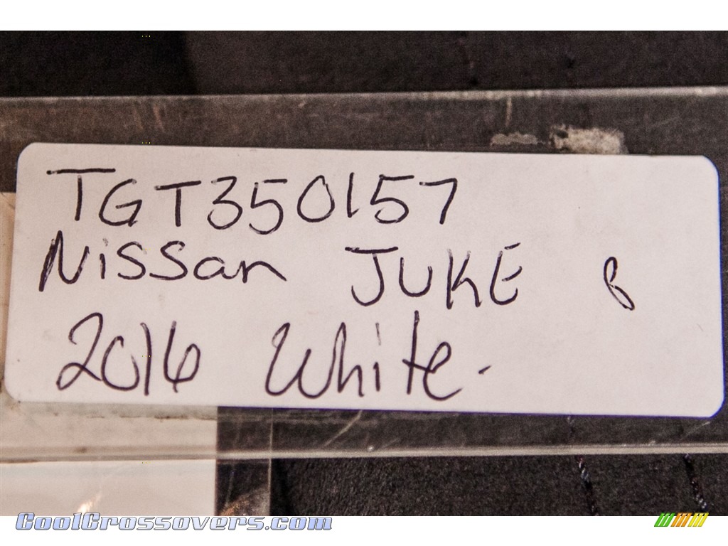 2016 Juke NISMO RS AWD - Pearl White / NISMO Black/Red photo #22
