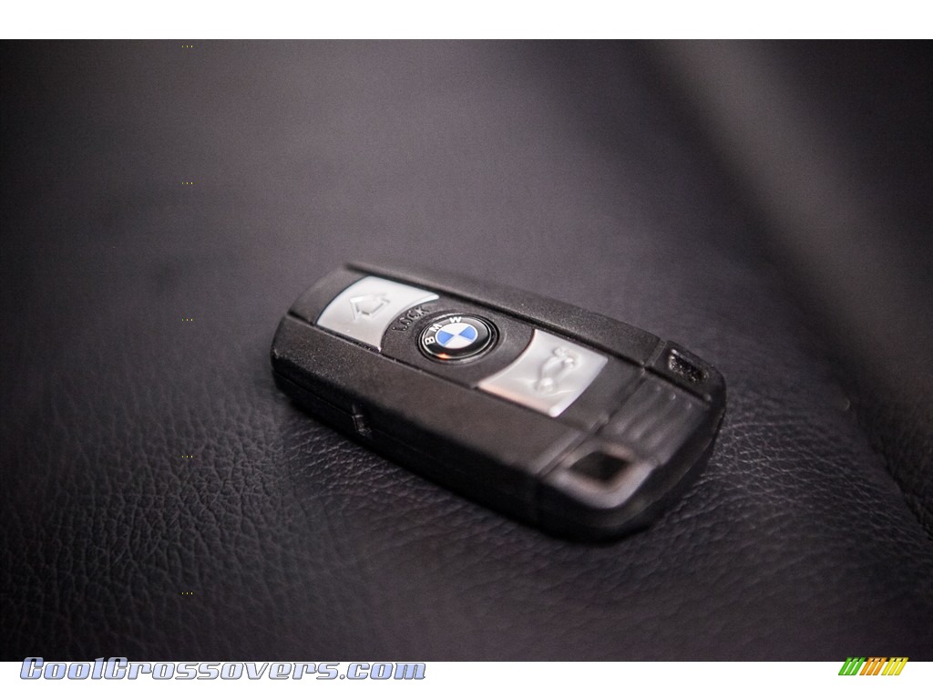 2013 X5 xDrive 35i Premium - Black Sapphire Metallic / Black photo #11