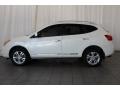 Nissan Rogue SV Pearl White photo #5