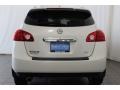Nissan Rogue SV Pearl White photo #6