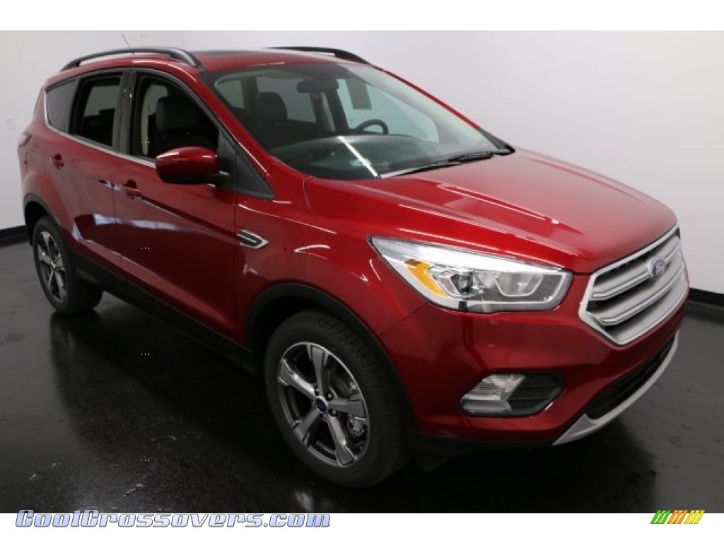 2017 Escape SE 4WD - Ruby Red / Charcoal Black photo #10