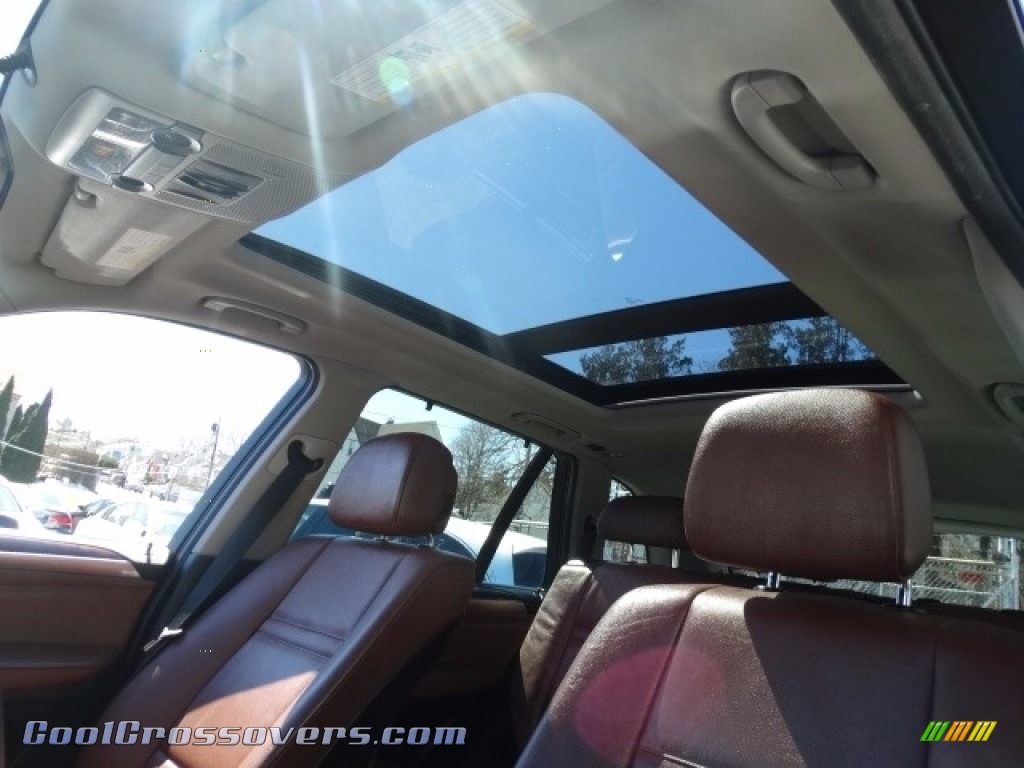 2012 X5 xDrive35i Premium - Sparkling Bronze Metallic / Cinnamon Brown photo #22