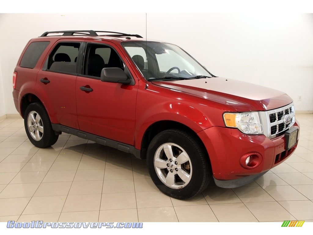 2009 Escape XLT V6 4WD - Redfire Pearl / Charcoal photo #1