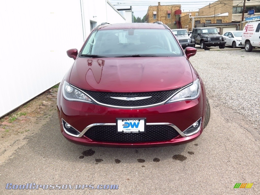 2017 Pacifica Touring L Plus - Velvet Red Pearl / Black/Alloy photo #3