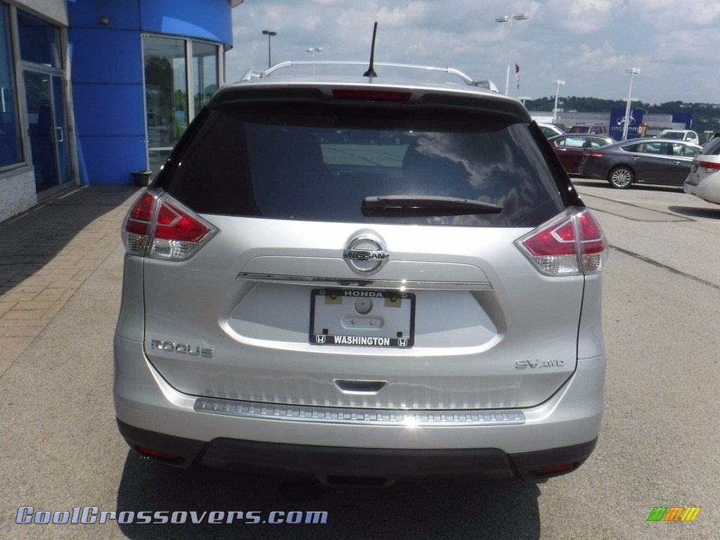 2016 Rogue SV AWD - Brilliant Silver / Charcoal photo #9