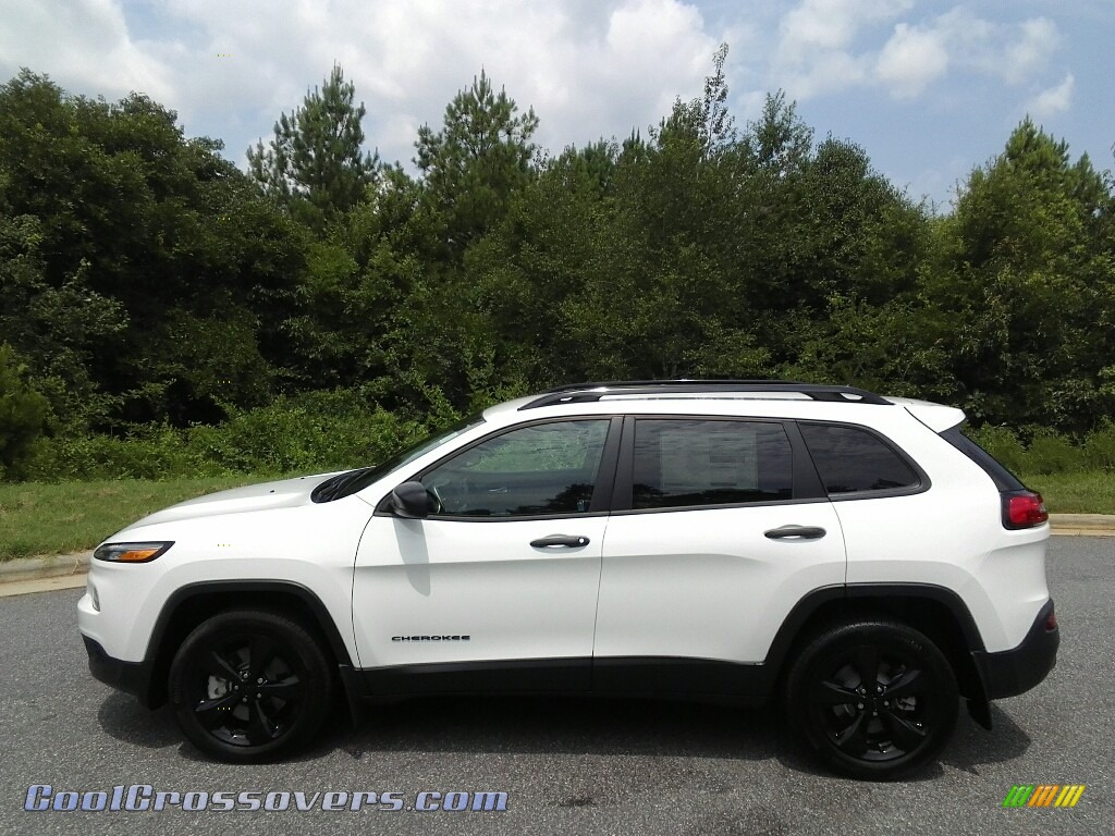 Bright White / Black Jeep Cherokee Sport 4x4