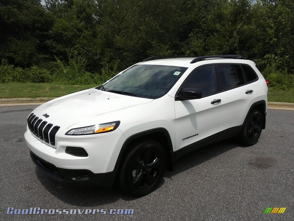 2017 Cherokee Sport 4x4 - Bright White / Black photo #2