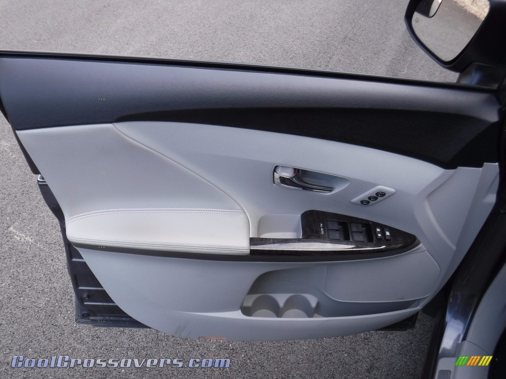 2014 Venza XLE AWD - Magnetic Gray Metallic / Light Gray photo #11