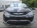Chrysler Pacifica Touring Plus Brilliant Black Crystal Pearl photo #8