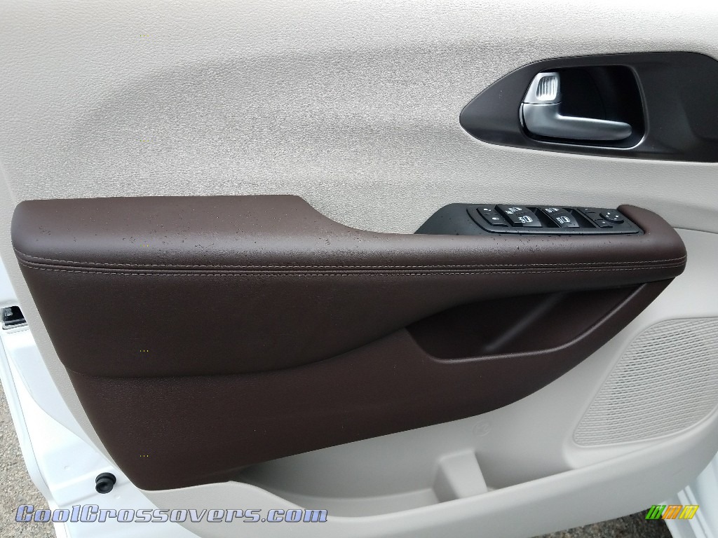 2018 Pacifica Touring L Plus - Bright White / Cognac/Alloy/Toffee photo #8