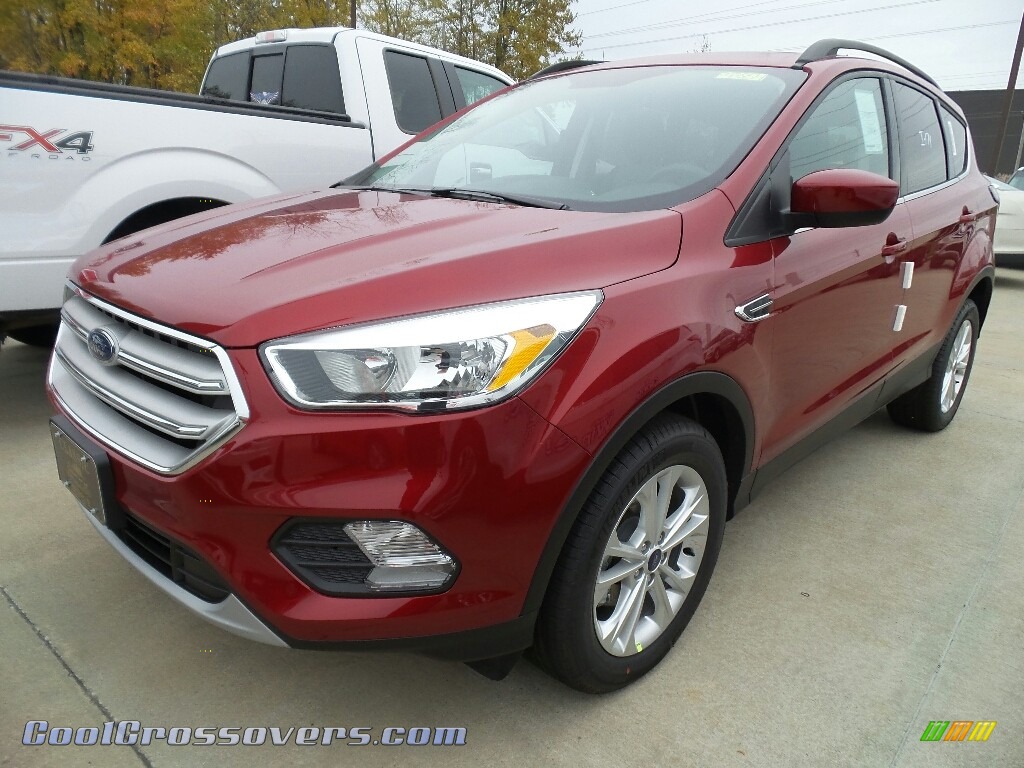 Ruby Red / Charcoal Black Ford Escape SE