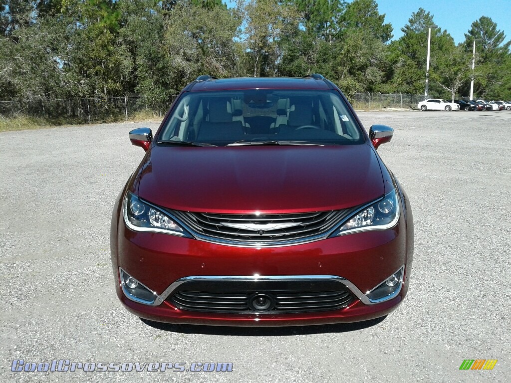 2018 Pacifica Hybrid Limited - Velvet Red Pearl / Black/Alloy photo #8