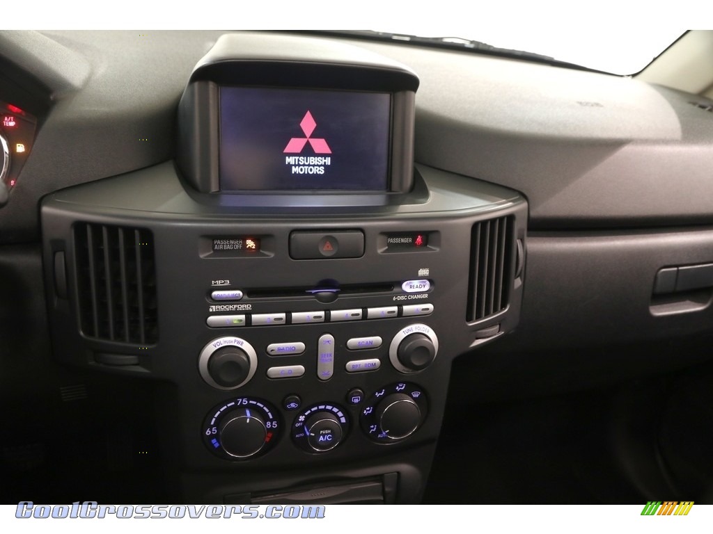 2011 Endeavor SE AWD - Carbon Pearl / Black photo #9