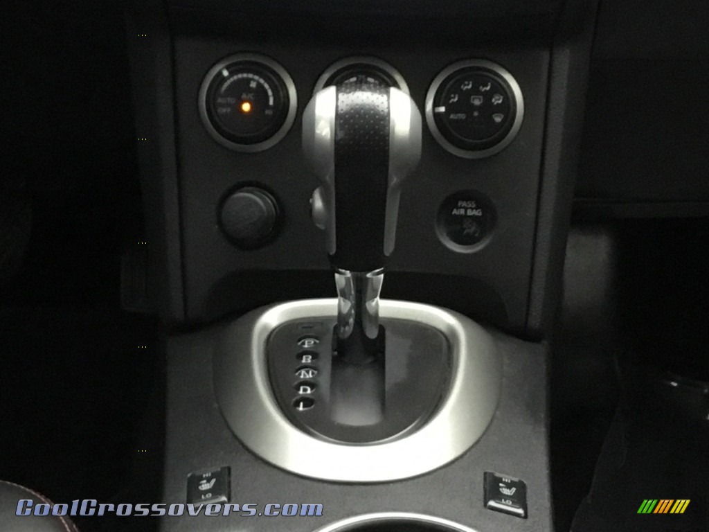 2011 Rogue S AWD Krom Edition - Black Amethyst / Black photo #16