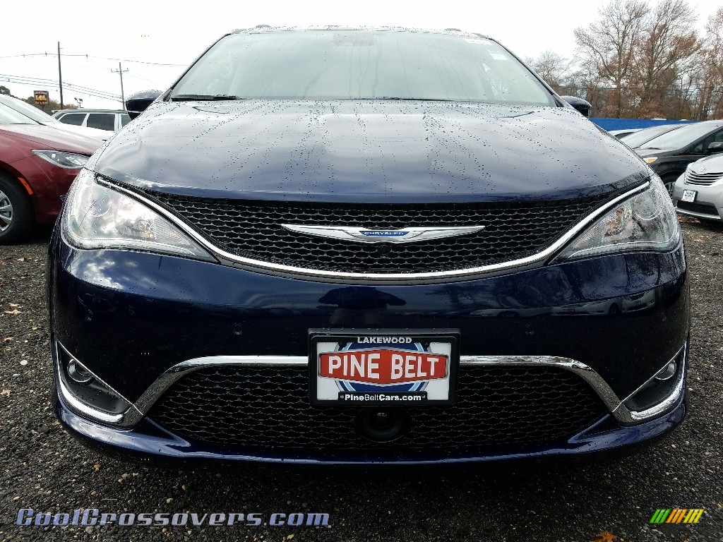 2018 Pacifica Touring L Plus - Jazz Blue Pearl / Cognac/Alloy/Toffee photo #2