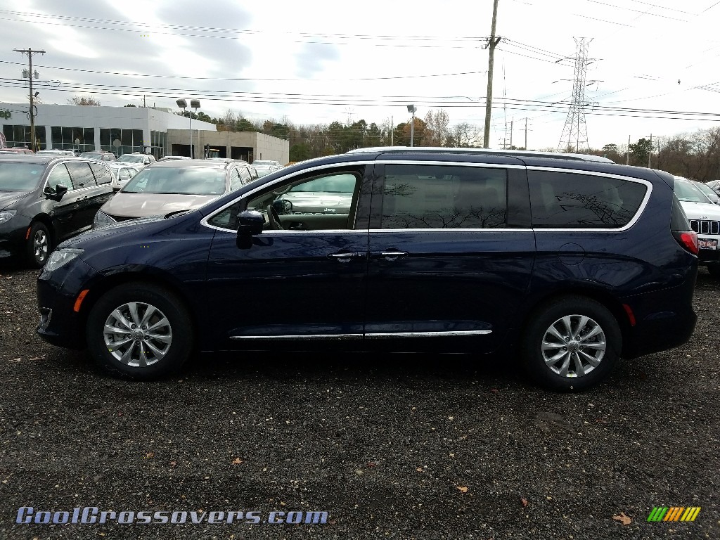 2018 Pacifica Touring L Plus - Jazz Blue Pearl / Cognac/Alloy/Toffee photo #3