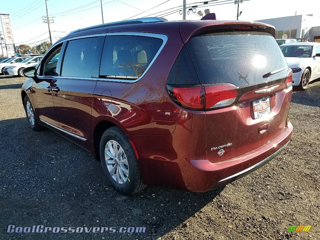 2018 Pacifica Touring L Plus - Velvet Red Pearl / Cognac/Alloy/Toffee photo #4