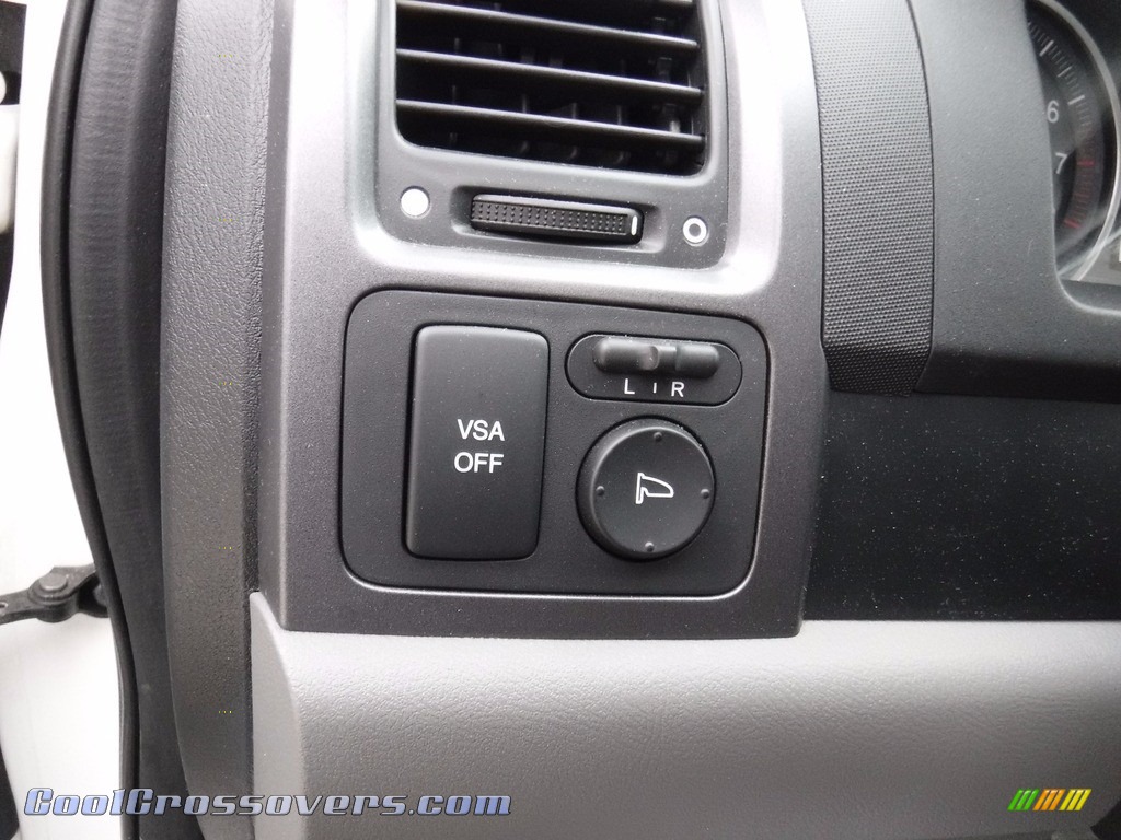 2009 CR-V EX 4WD - Taffeta White / Gray photo #15