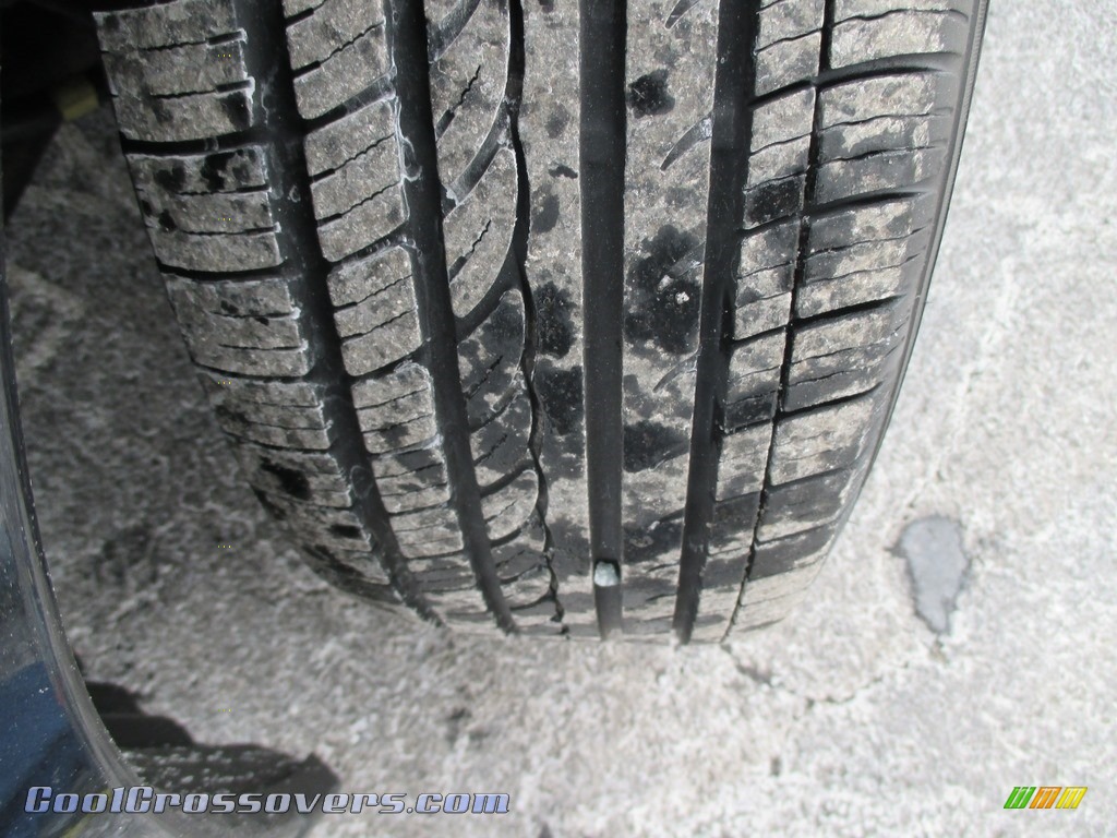 2011 Outback 2.5i Limited Wagon - Graphite Gray Metallic / Off Black photo #24