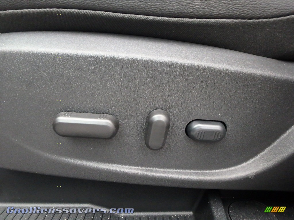 2018 Escape SEL 4WD - Magnetic / Charcoal Black photo #16