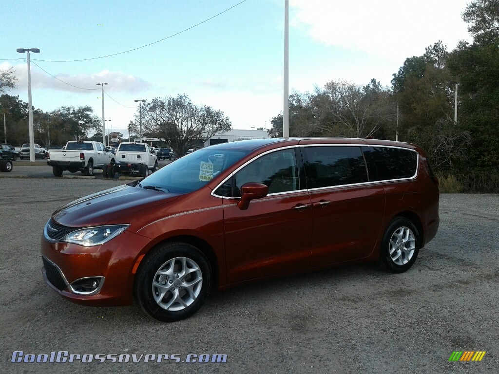 Copper Pearl / Black/Alloy Chrysler Pacifica Touring Plus