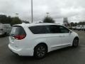 Chrysler Pacifica Hybrid Limited Bright White photo #5