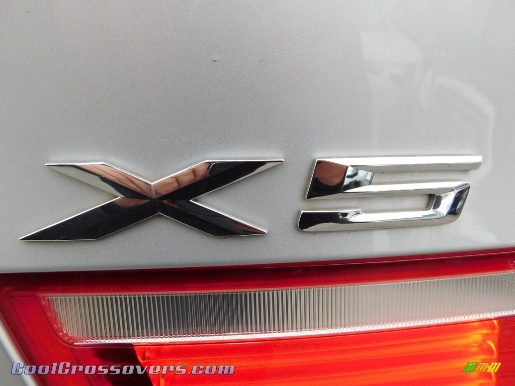 2010 X5 xDrive48i - Titanium Silver Metallic / Black photo #52