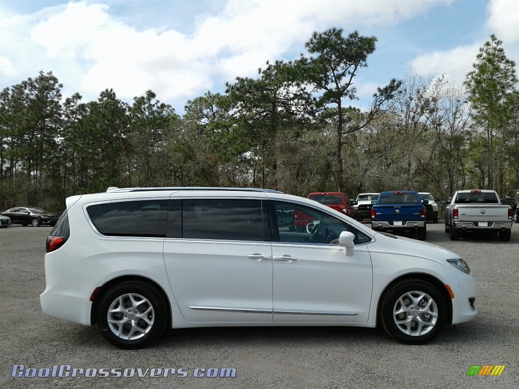 2018 Pacifica Touring L - Bright White / Cognac/Alloy/Toffee photo #6