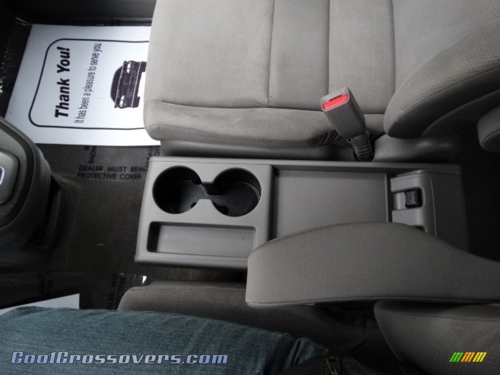 2011 CR-V SE 4WD - Taffeta White / Black photo #27