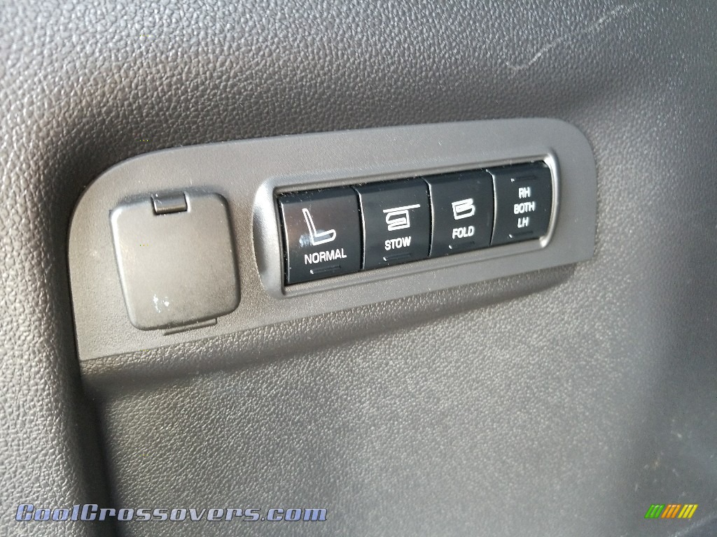 2011 Explorer Limited 4WD - White Platinum Tri-Coat / Charcoal Black photo #13
