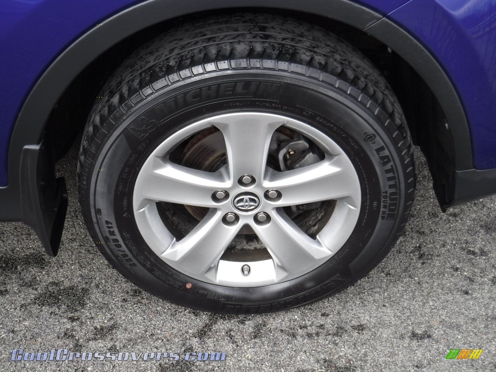 2015 RAV4 XLE AWD - Blue Crush Metallic / Black photo #4