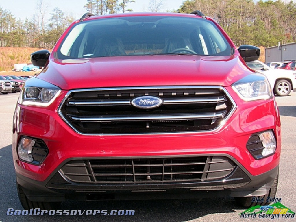 2018 Escape SE 4WD - Ruby Red / Charcoal Black photo #8
