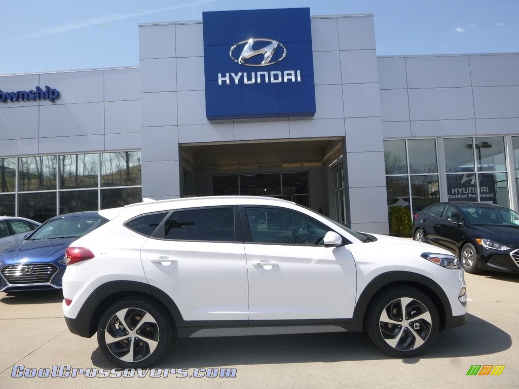 Dazzling White / Gray Hyundai Tucson Sport AWD