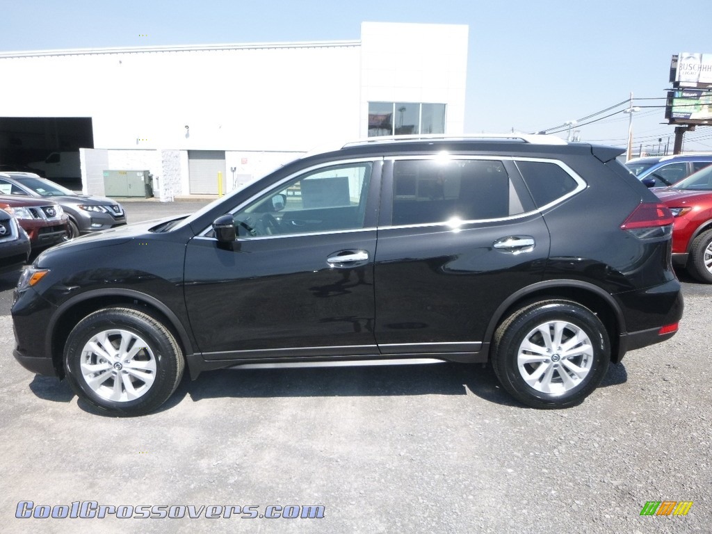 2018 Rogue S AWD - Magnetic Black / Charcoal photo #2