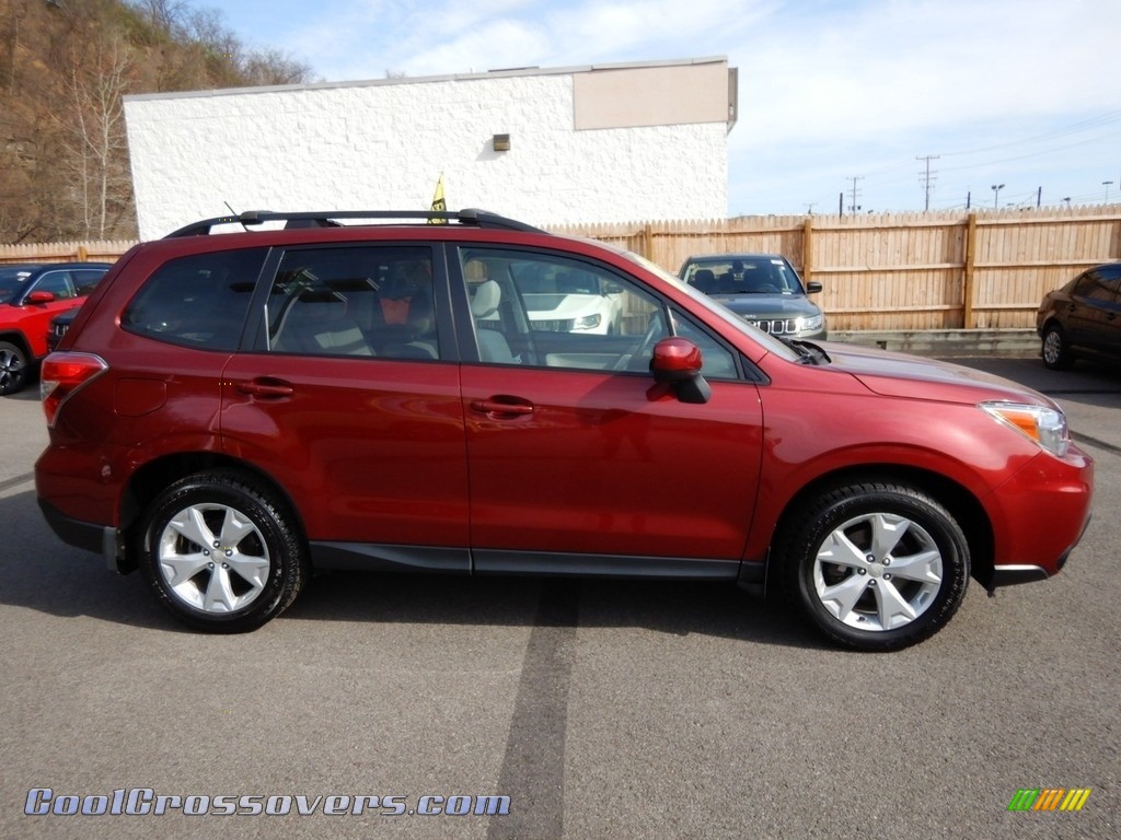 2015 Forester 2.5i Premium - Venetian Red Pearl / Gray photo #7