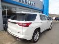 Chevrolet Traverse High Country AWD Iridescent Pearl Tricoat photo #3