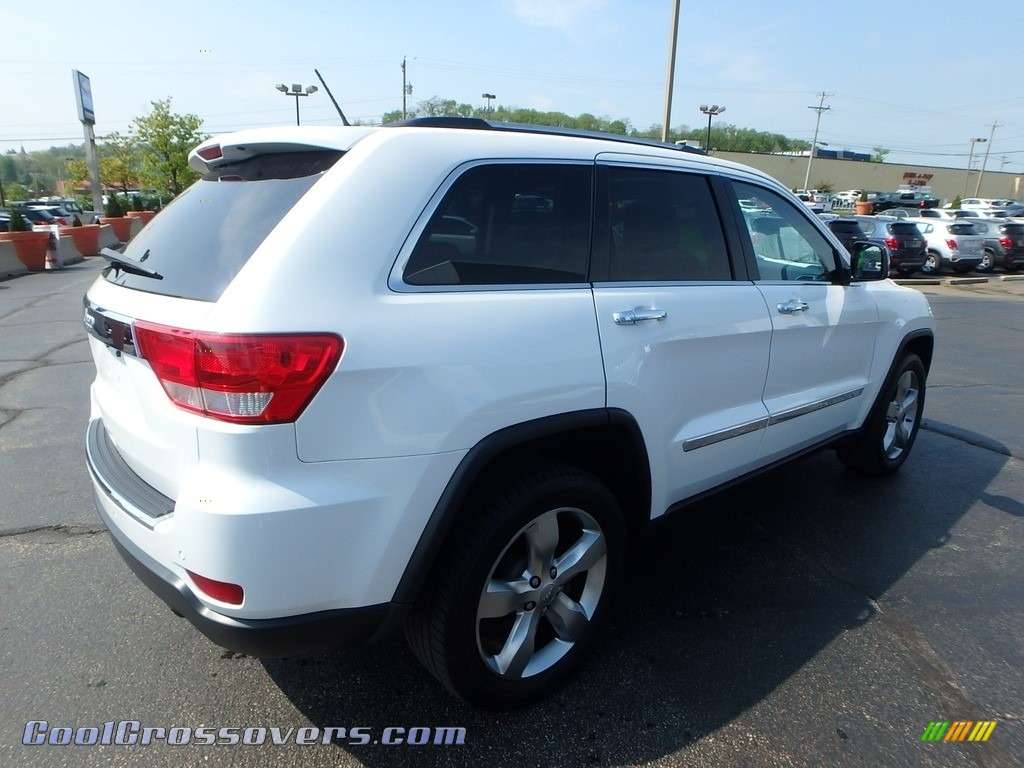 2013 Grand Cherokee Limited 4x4 - Bright White / Black/Light Frost Beige photo #9