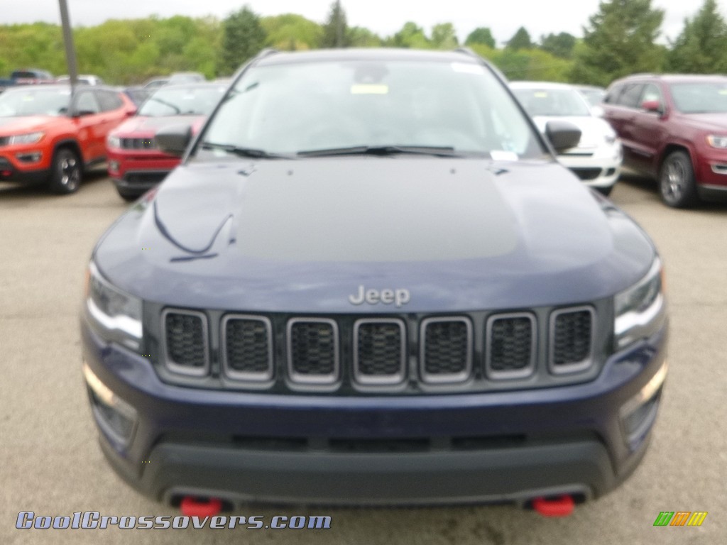 2018 Compass Trailhawk 4x4 - Jazz Blue Pearl / Black/Ruby Red photo #8