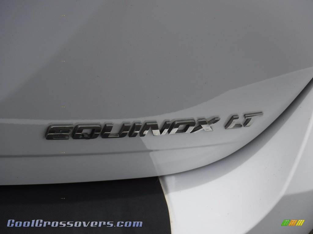 2010 Equinox LT AWD - Summit White / Jet Black/Light Titanium photo #11