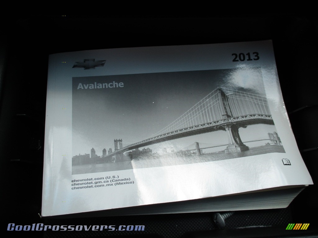 2013 Avalanche LT 4x4 Black Diamond Edition - Silver Ice Metallic / Ebony photo #39