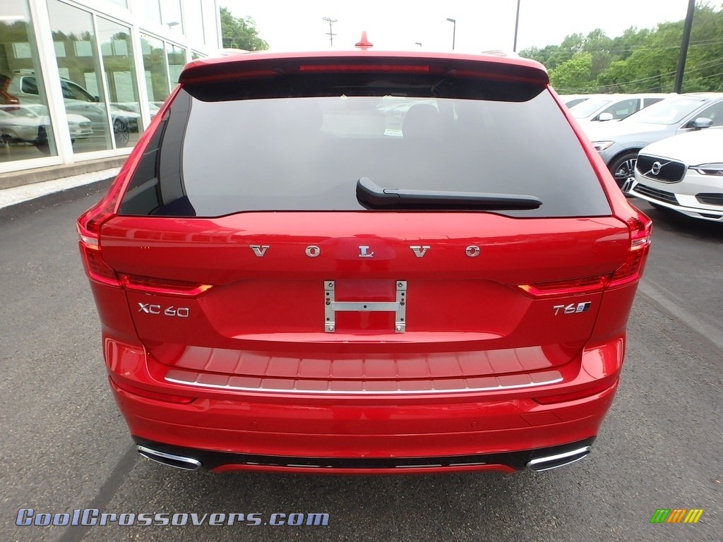 2018 XC60 T6 AWD R Design - Passion Red / Charcoal photo #3